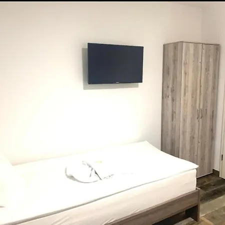 Grüner Baum Schömberg