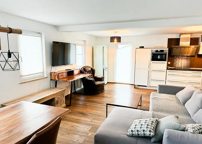 Hotel Gruener Baum 2*