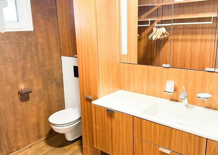 Gruener Baum Hotel 2*