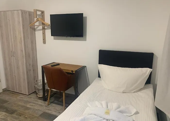 Hotel Gruener Baum Schömberg