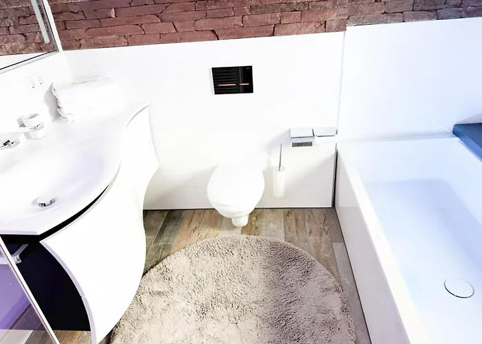 Hotel Gruener Baum 2*