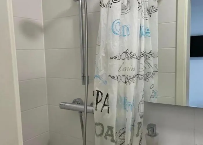 Gruener Baum Hotel 2*